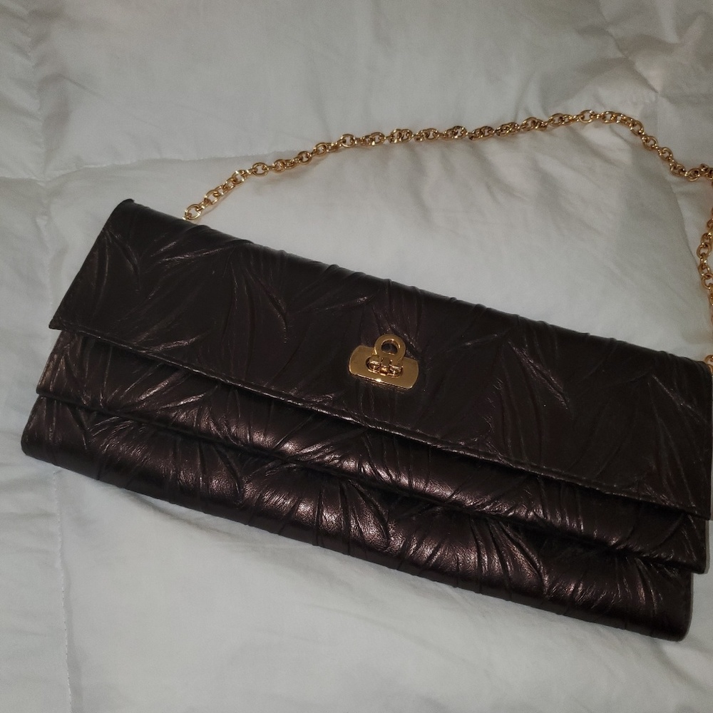 Jessica McClintock textured clutch